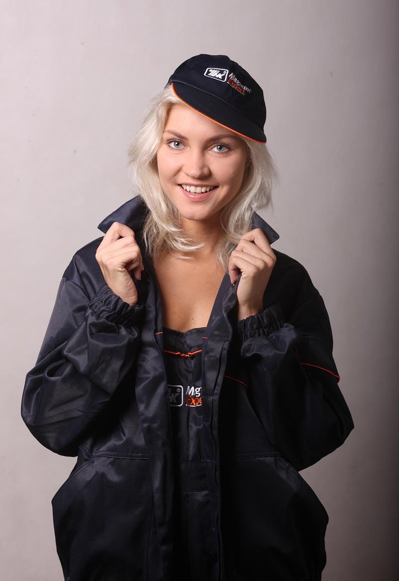 Евгения, 35